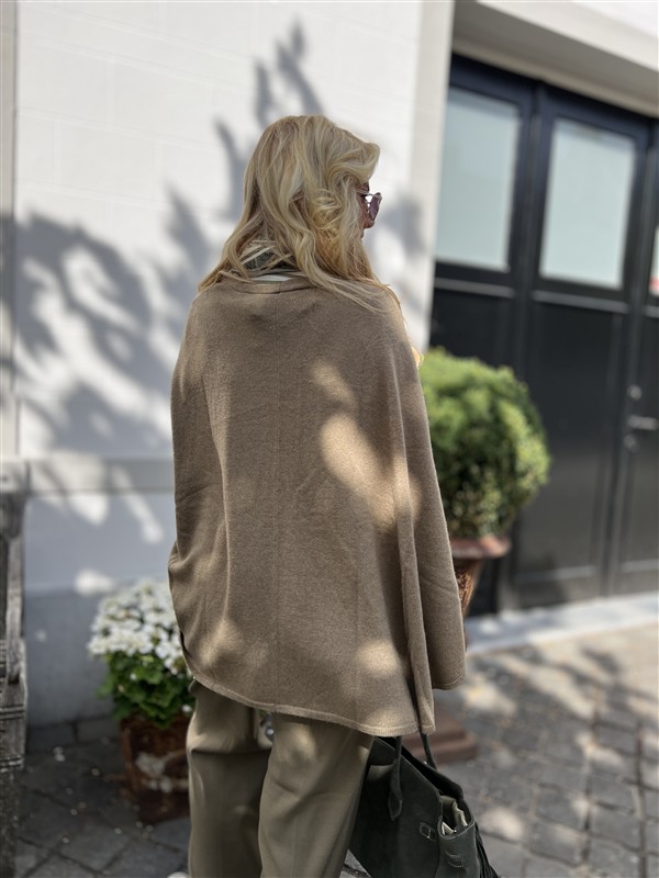 Poncho Cardigan 01-010127-509