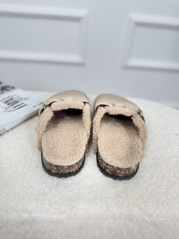 Teddy Slip On Clog L-2871