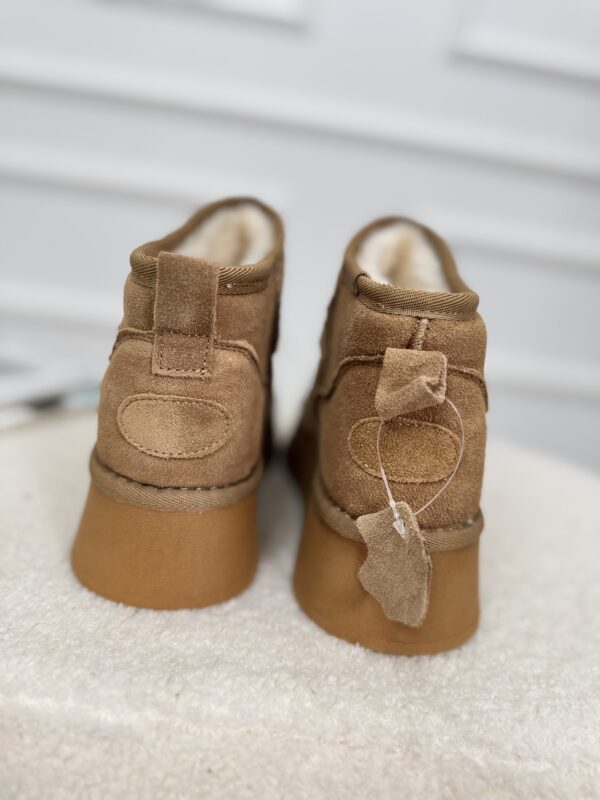 Lederen Ug Ls-780 Platform Camel