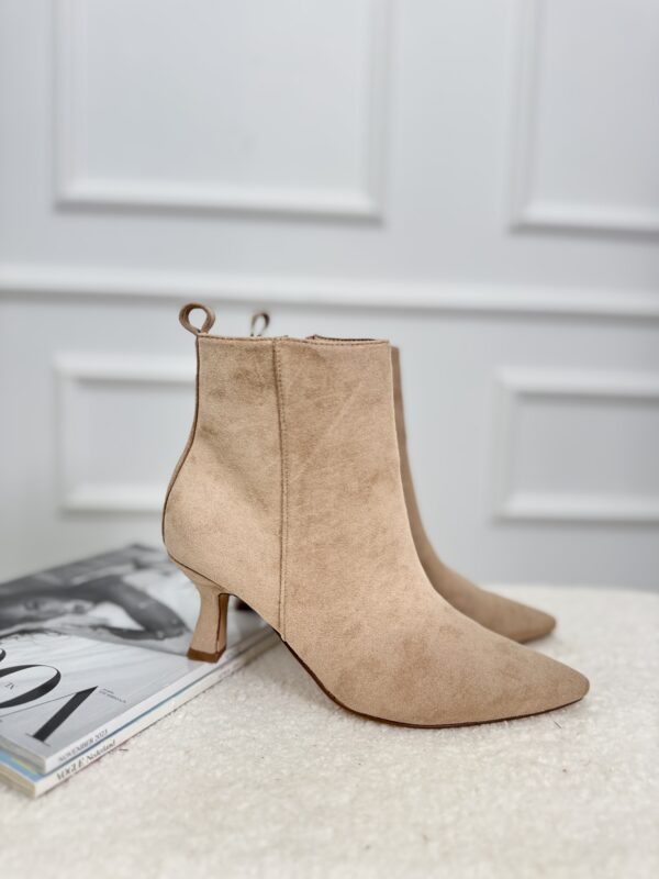 Kitten Heels 00-017 Beige
