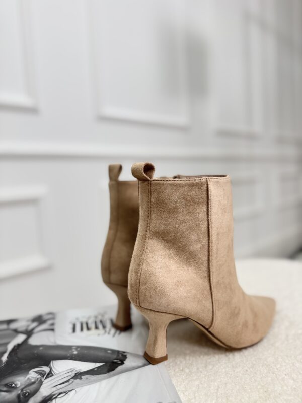 Kitten Heels 00-017 Beige