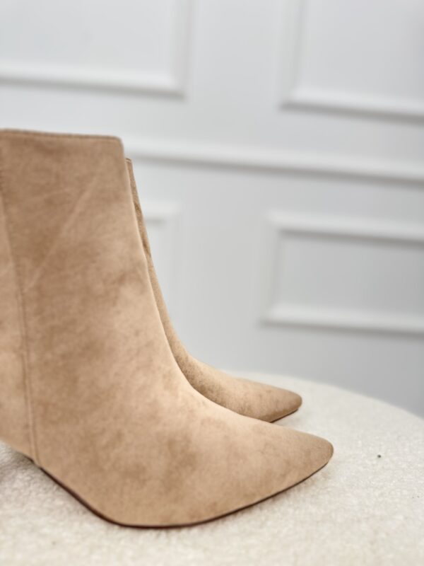 Kitten Heels 00-017 Beige