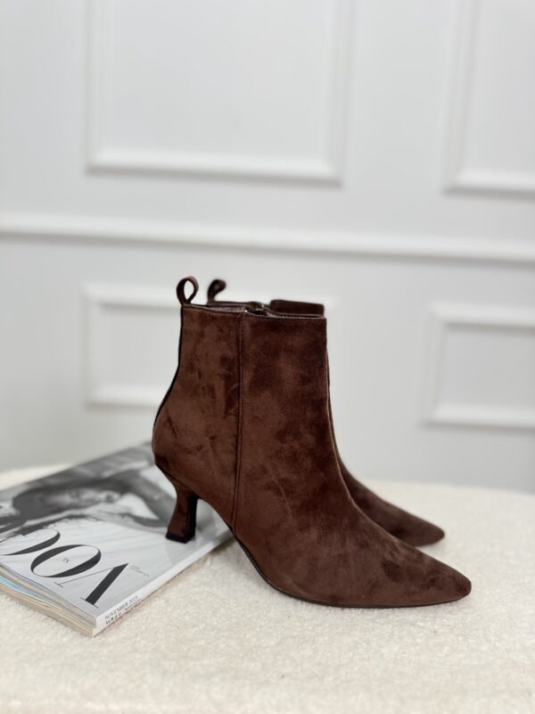 Kitten Heels 00-017 Bruin