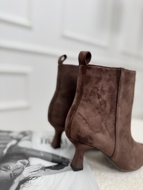 Kitten Heels 00-017 Bruin