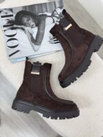 Laarsje A-965 Afgeboord Bruin