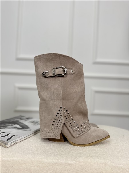 Boot D79 Overslag Studs Beige