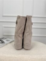 Boot D79 Overslag Studs Beige
