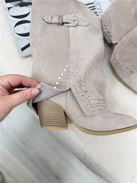 Boot D79 Overslag Studs Beige