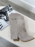 Boot D79 Overslag Studs Beige
