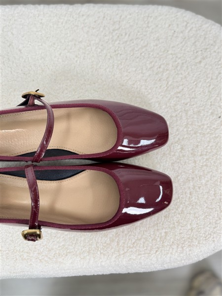 Lak Ballerina 68-383 Met Bandje Bordeaux