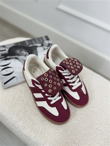 Inspired Sneaker 8-168 Bordeaux