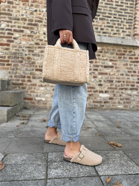 Teddy Slip On Clog L-2871