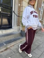 Sweater No Drama Burgundy Letters