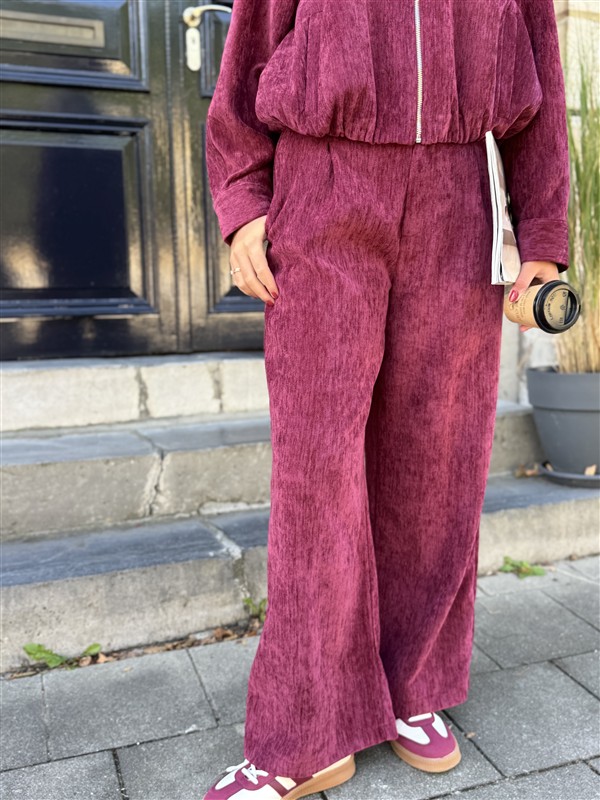 Broek L9383 Velours Bordeaux