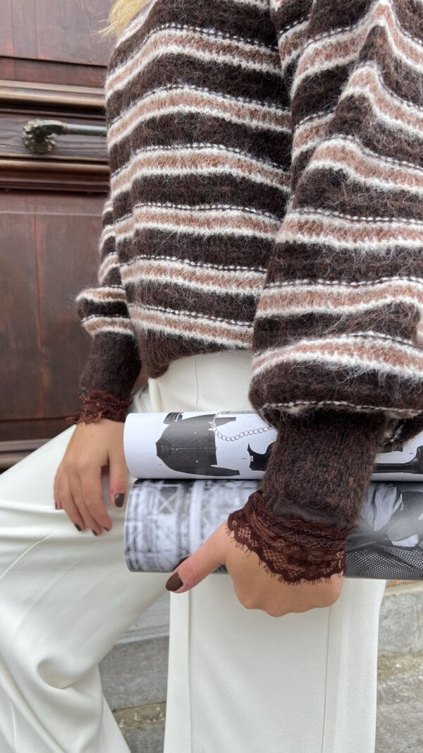 Trui Yp1821 Stripes Bruin