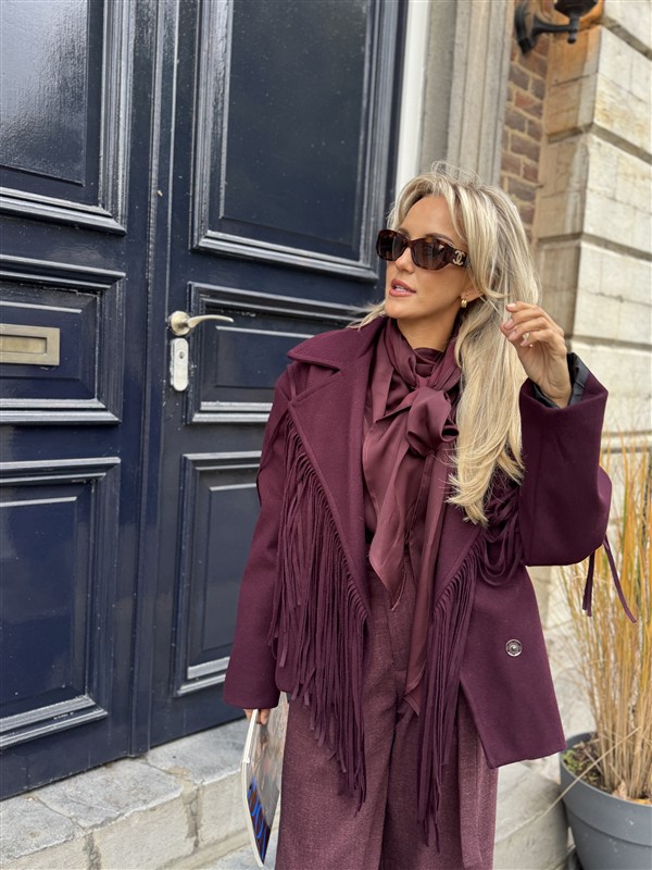 Korte Mantel Frilles Brodeaux Ld3553