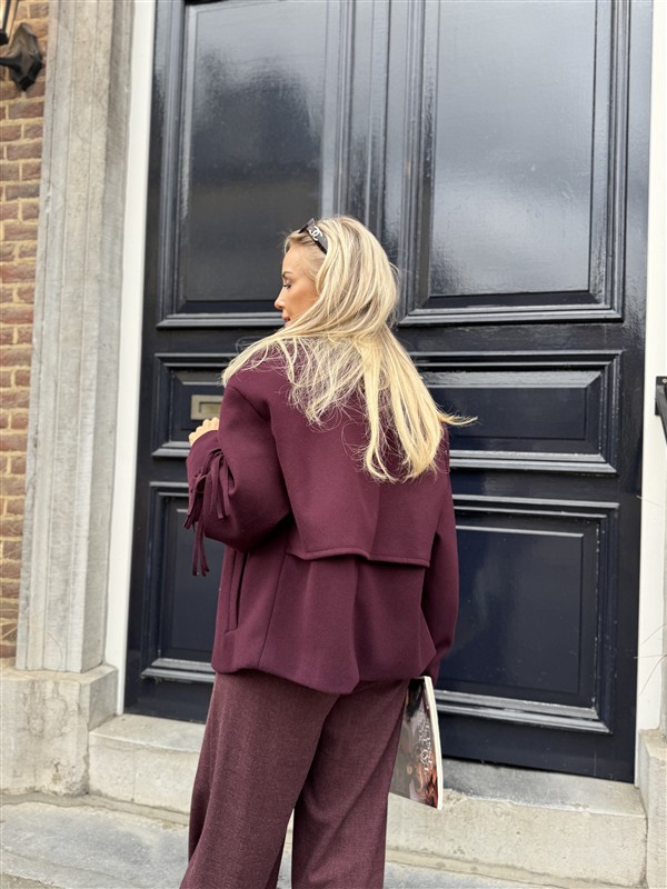 Korte Mantel Frilles Brodeaux Ld3553