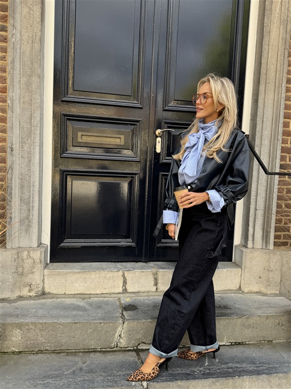 Lederl Blouse Riempje Mouw Marine 4572