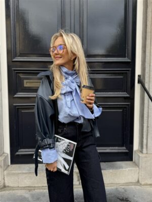 Lederl Blouse Riempje Mouw Marine 4572