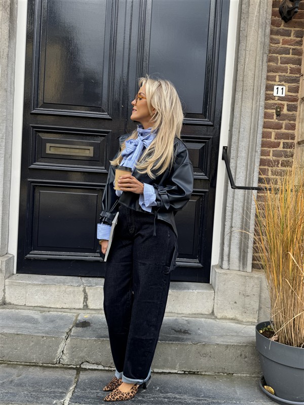 Lederl Blouse Riempje Mouw Marine 4572