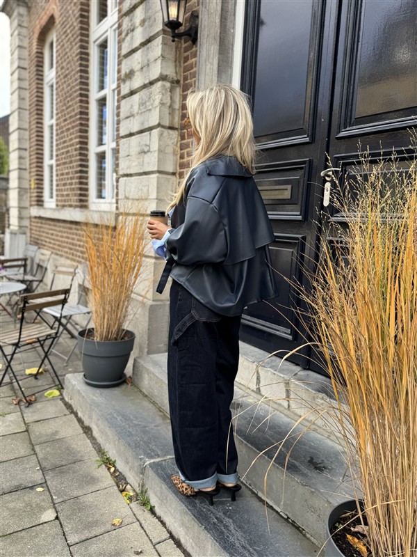 Lederl Blouse Riempje Mouw Marine 4572