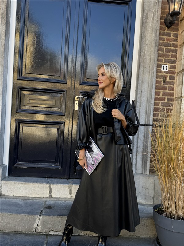 Lederl Blouse Riempje Mouw Zwart 4572