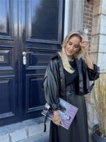 Lederl Blouse Riempje Mouw Zwart 4572