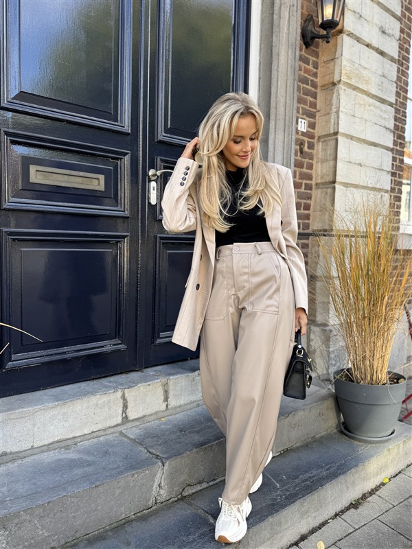 Barrelfit Lederlook Broek Taupe 7222-P8