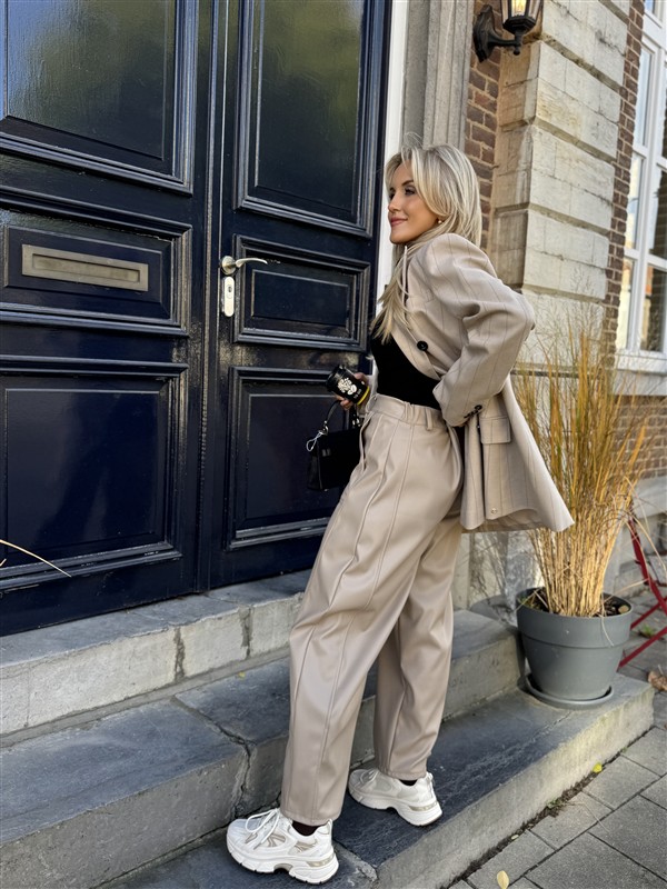 Barrelfit Lederlook Broek Taupe 7222-P8