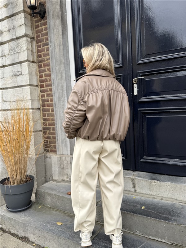 Barrelfit Lederlook Broek Ecru 7222-P8