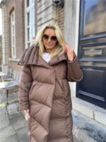 Donsjas Dubbele Kraag Bruin