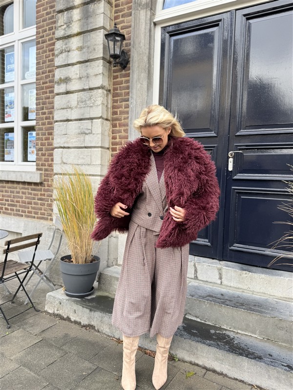 Furry Coat Bordeaux 41085