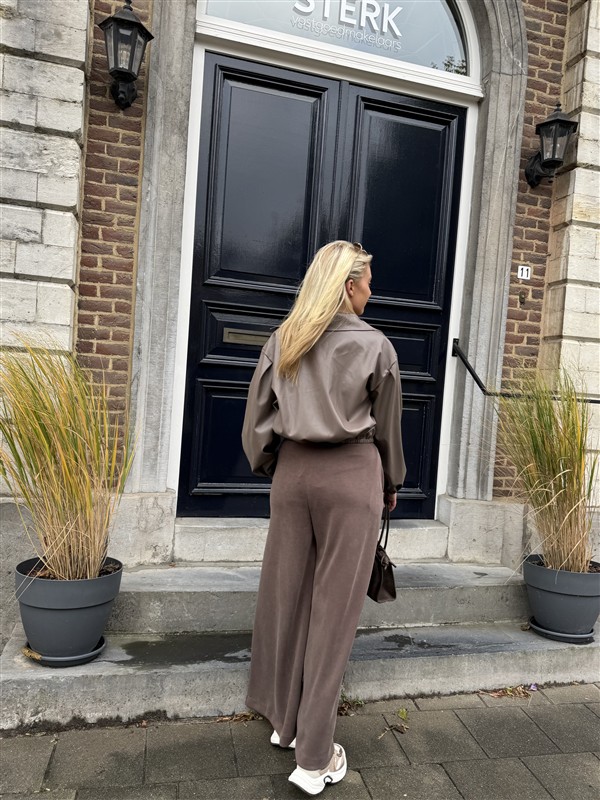 Pantalon Wide Bruin H3207