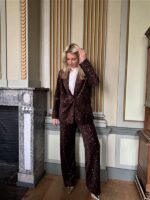 Blazer V9999 Paillet Allover Bruin