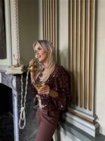 Top 8866-3 Flower Paillet Bruin