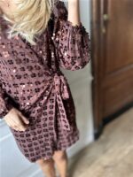 Jurk 8939 Overslag Bow Paillet Bruin