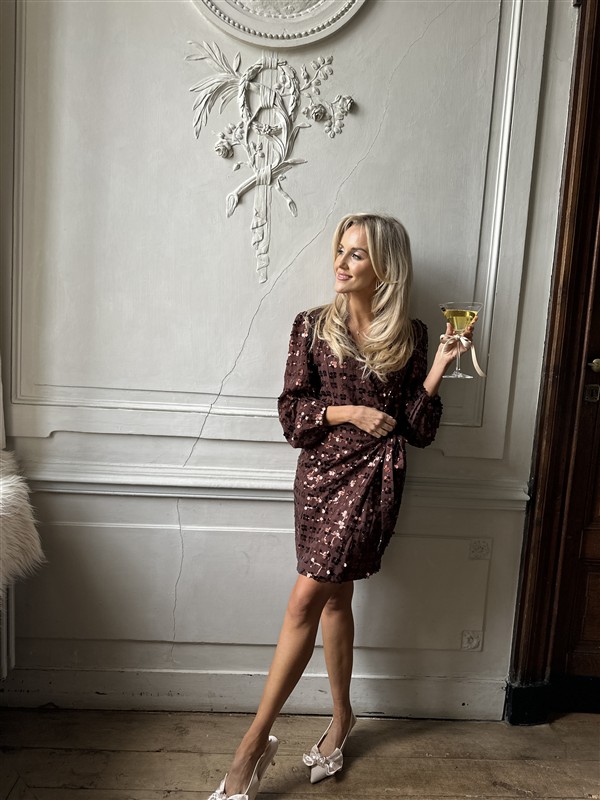 Jurk 8939 Overslag Bow Paillet Bruin