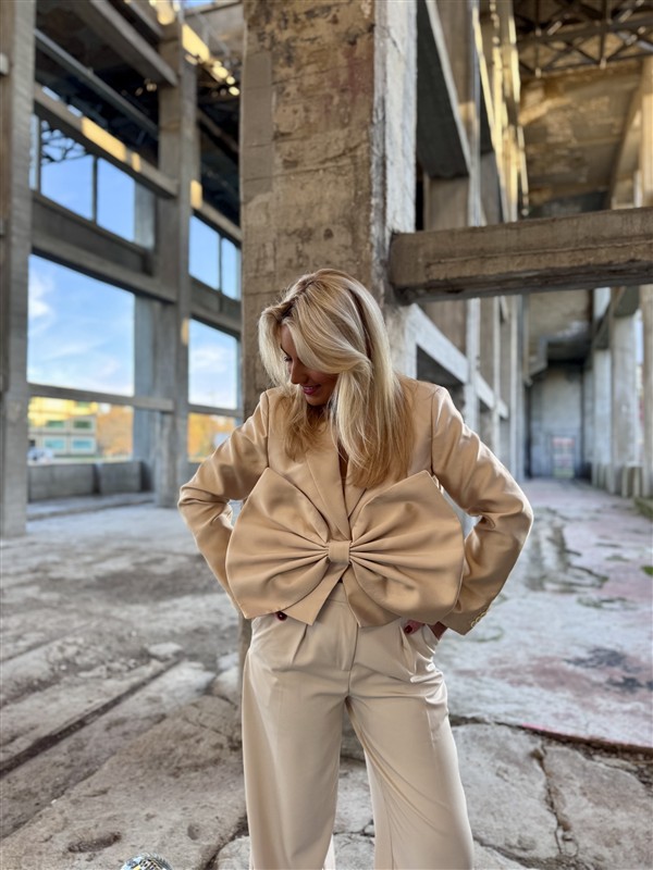 Josh V Blazer Silke Bow