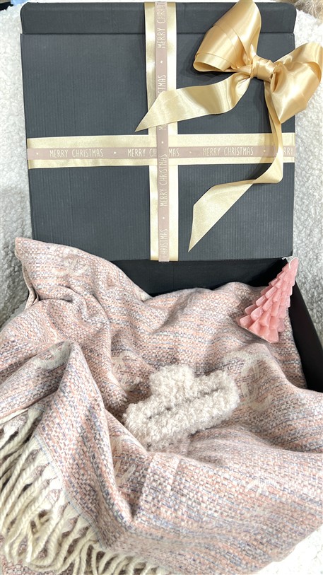 Giftbox 12 Blush & Glow