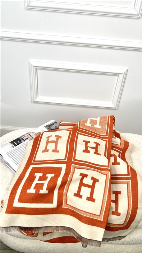 H-Sjaal Big Logo All Over Orange