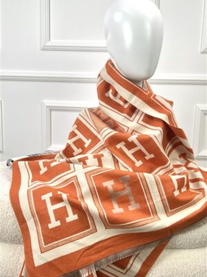 H-Sjaal Big Logo All Over Orange