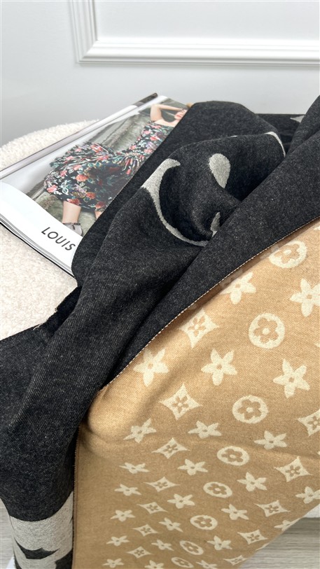 Lv Sjaal Big Logo Zwart