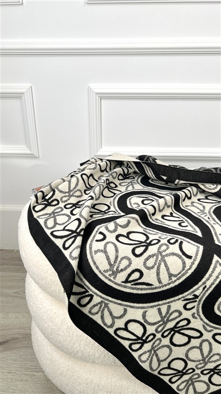 Anagram Sjaal Loew Zwart