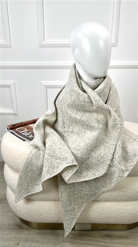 Basic Sjaal Uitlopende Punt Ecru