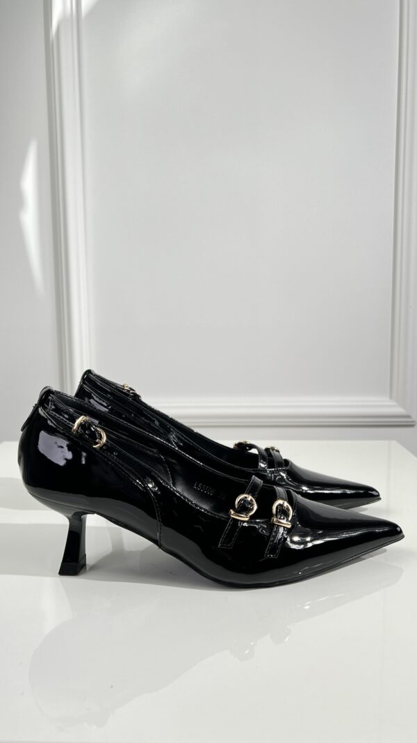 Lak Pump Ls5506 Gespen Met Kitten Heels