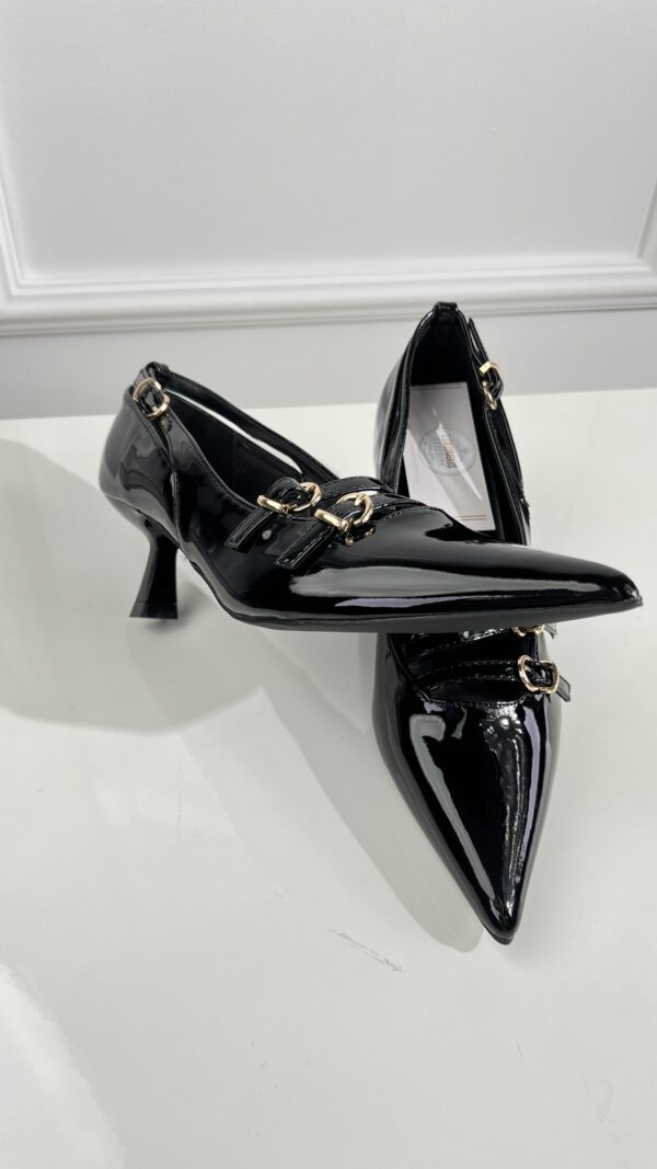 Lak Pump Ls5506 Gespen Met Kitten Heels