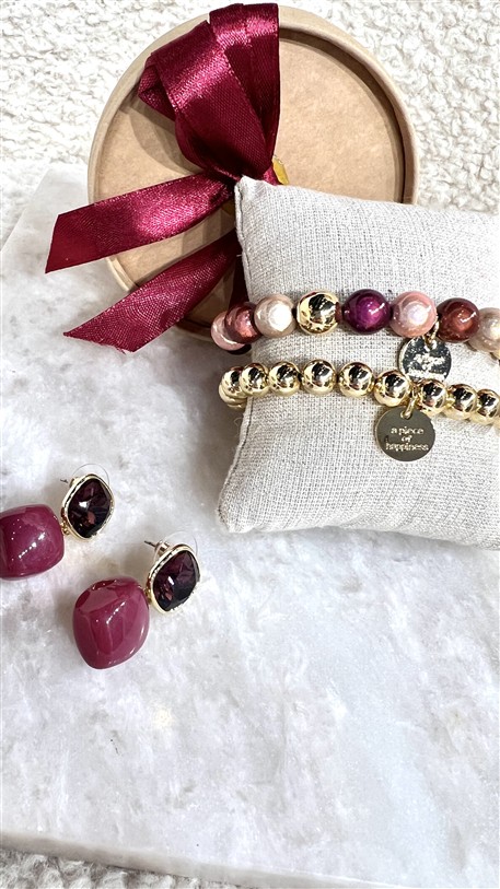 Jewelbox 13 Ruby Rose