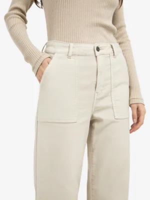 cargo-trousers-with-straight-legs-and-patch-pockets-1_924fe454-d1c5-4460-8cc3-bdcb3c90ce8a
