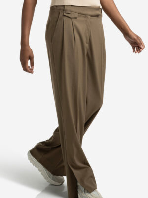 woven-wide-leg-trousers-with-pocket-detail-and-slit-1_9c99ad48-375e-4a60-b391-5073b02559b0
