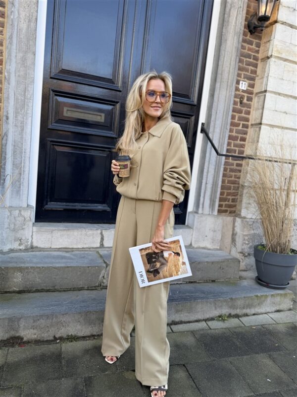 Trousers 01-301240-602 Stitched Details